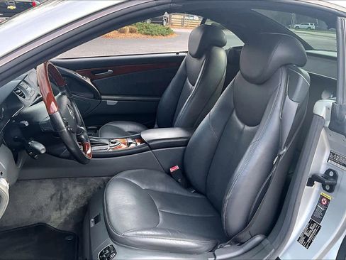 Used 2004 Mercedes-Benz SL 600 image 7
