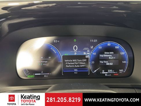 New 2025 Toyota Crown Signia image 12