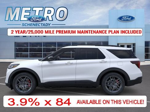 New 2026 Ford Explorer ST-Line w/ ST-Line Street Pack AWD/4WD image 4