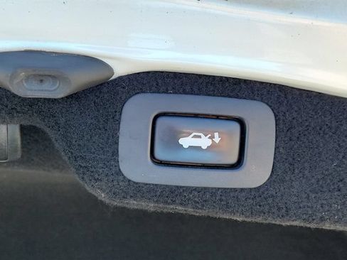 Used 2016 Lexus LS 460 AWD w/ Comfort Package image 26