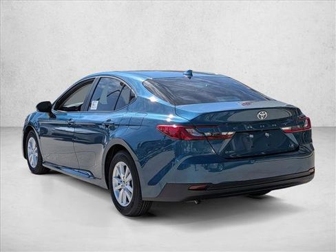 New 2026 Toyota Camry LE image 9