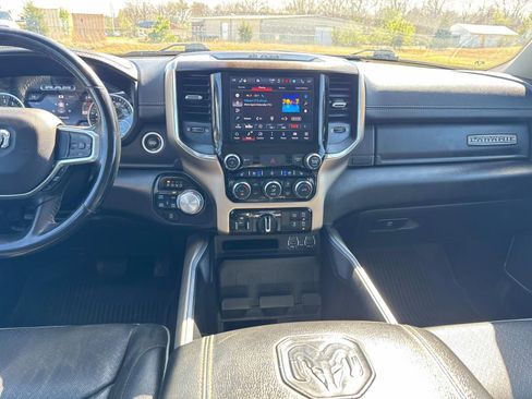 Used 2022 RAM 1500 Laramie image 19