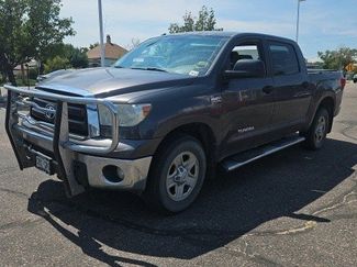 Used 2013 Toyota Tundra 4x4 CrewMax image 1