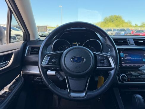 Used 2019 Subaru Outback 2.5i Premium AWD/4WD image 8
