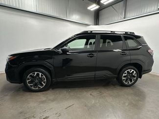 Certified 2025 Subaru Forester Premium video 2