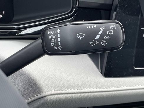 New 2026 Volkswagen Taos S FWD image 23