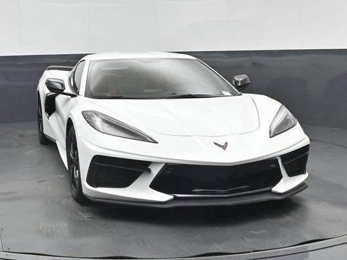 Used 2022 Chevrolet Corvette Stingray Premium Cpe w/ Z51 Performance Package RWD image 39