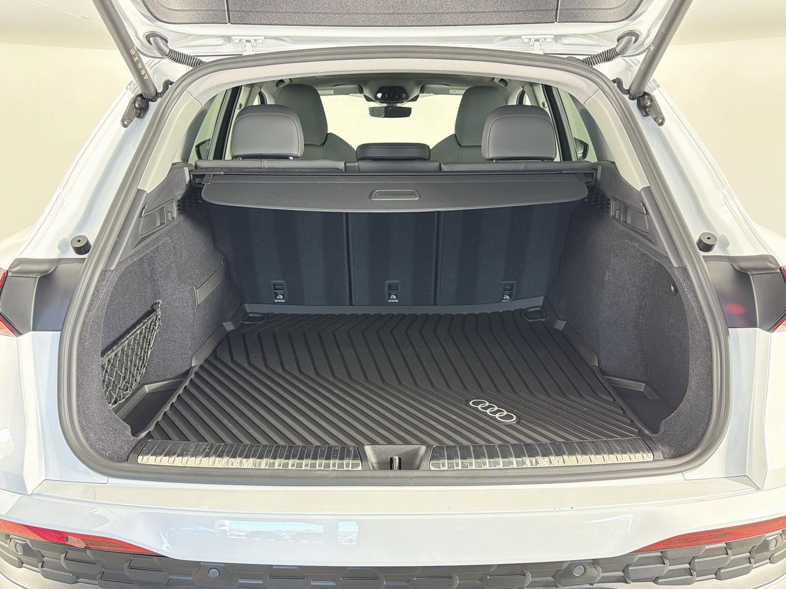 Certified 2025 Audi Q5 Premium w/ Premium Plus AWD/4WD image 27