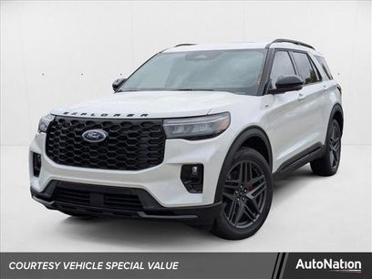 New 2025 Ford Explorer ST-Line w/ Premium Package
