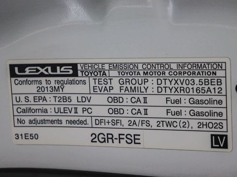 Used 2013 Lexus IS 350 w/ F-Sport Pkg w/Summer Tires RWD image 30