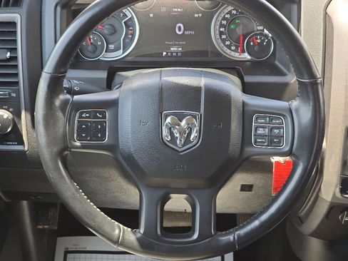Used 2020 RAM 1500 Express w/ Express Value Package AWD/4WD image 27