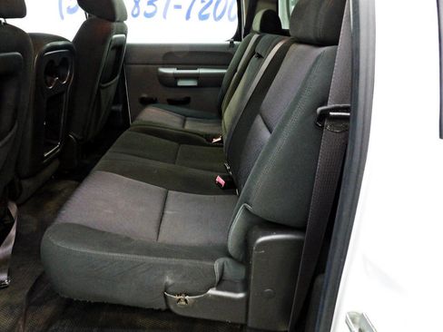 Used 2013 Chevrolet Silverado 2500 W/T image 9