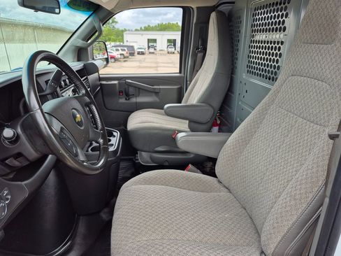 Used 2022 Chevrolet Express 2500 Extended w/ Driver Convenience Package image 12