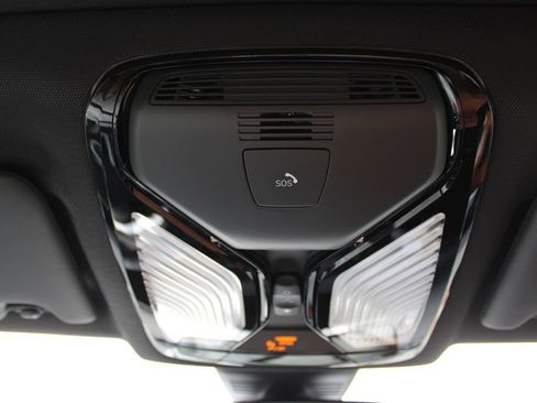 New 2026 BMW 330i xDrive Sedan w/ M Sport Package image 50