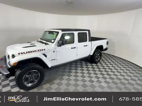 Used 2020 Jeep Gladiator Rubicon image 3