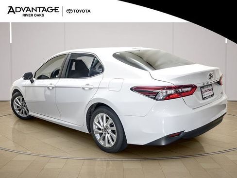 Certified 2024 Toyota Camry LE FWD image 5