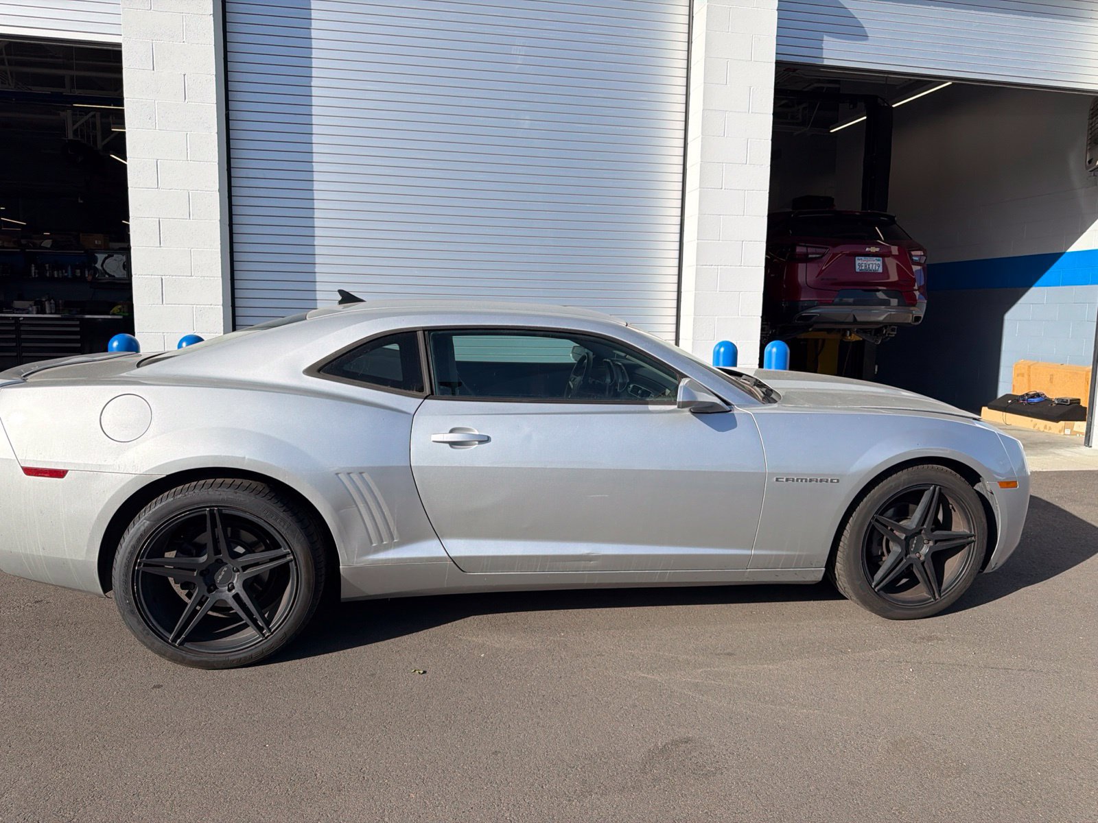 Used 2013 Chevrolet Camaro LS RWD image 7