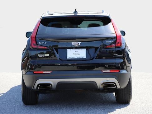 Used 2022 Cadillac XT4 Premium Luxury w/ Safety Alert Package image 4