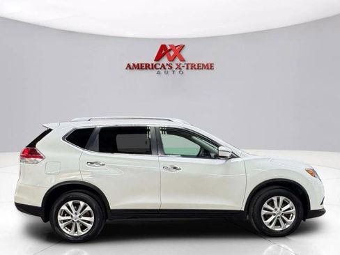 Used 2016 Nissan Rogue SV FWD image 8