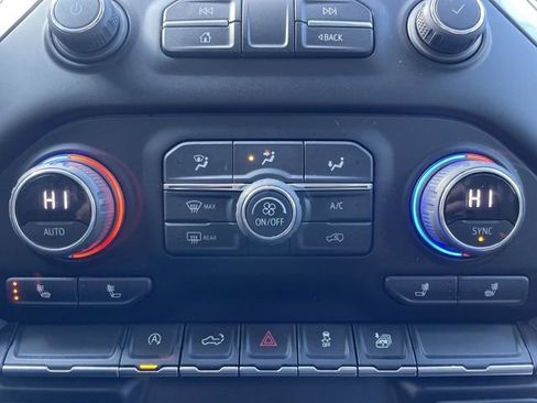 Used 2022 Chevrolet Silverado 1500 LT image 19