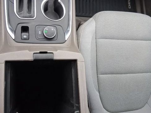 Used 2019 Chevrolet Traverse LT w/ LPO, Cargo Package AWD/4WD image 11