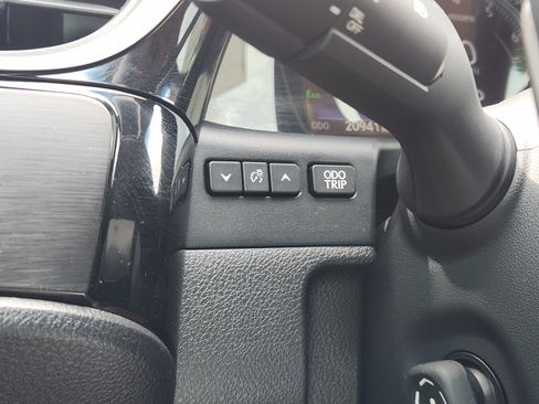 Used 2025 Lexus ES 350 w/ Premium Package FWD image 17