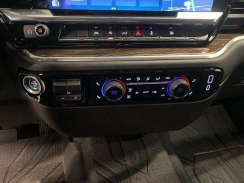 New 2025 Chevrolet Silverado 1500 RST image 21