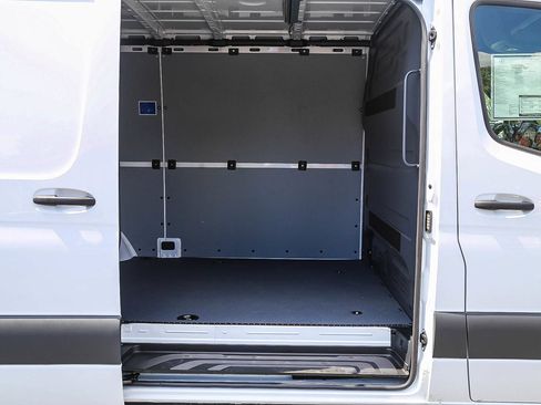 New 2026 Mercedes-Benz Sprinter 2500 image 16