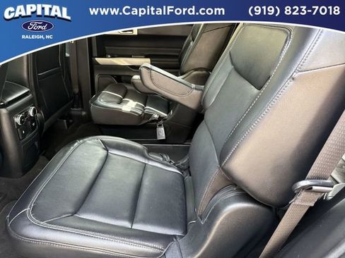 Certified 2023 Ford Explorer Limited w/ Equipment Group 301A AWD/4WD image 18