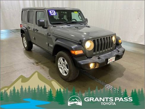 Used 2021 Jeep Wrangler Unlimited Sport image 1