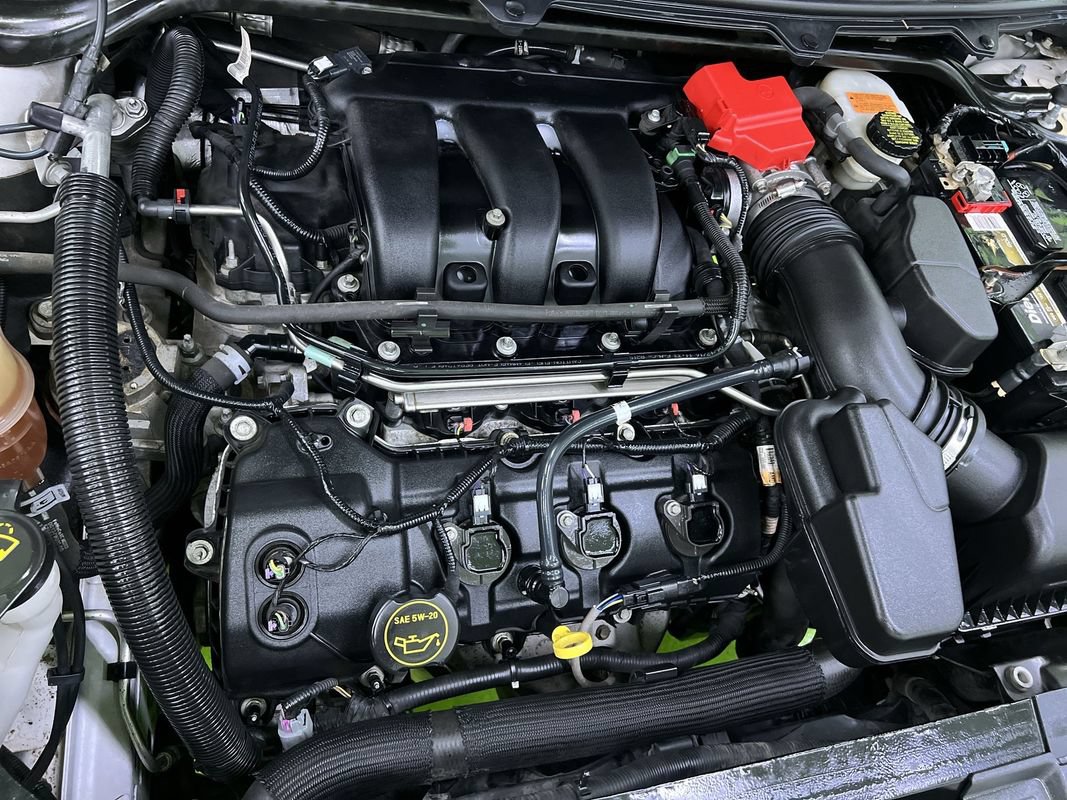 Used 2016 Ford Flex SEL w/ Equipment Group 202A FWD image 18