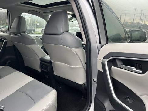 Certified 2025 Toyota RAV4 XLE Premium image 13