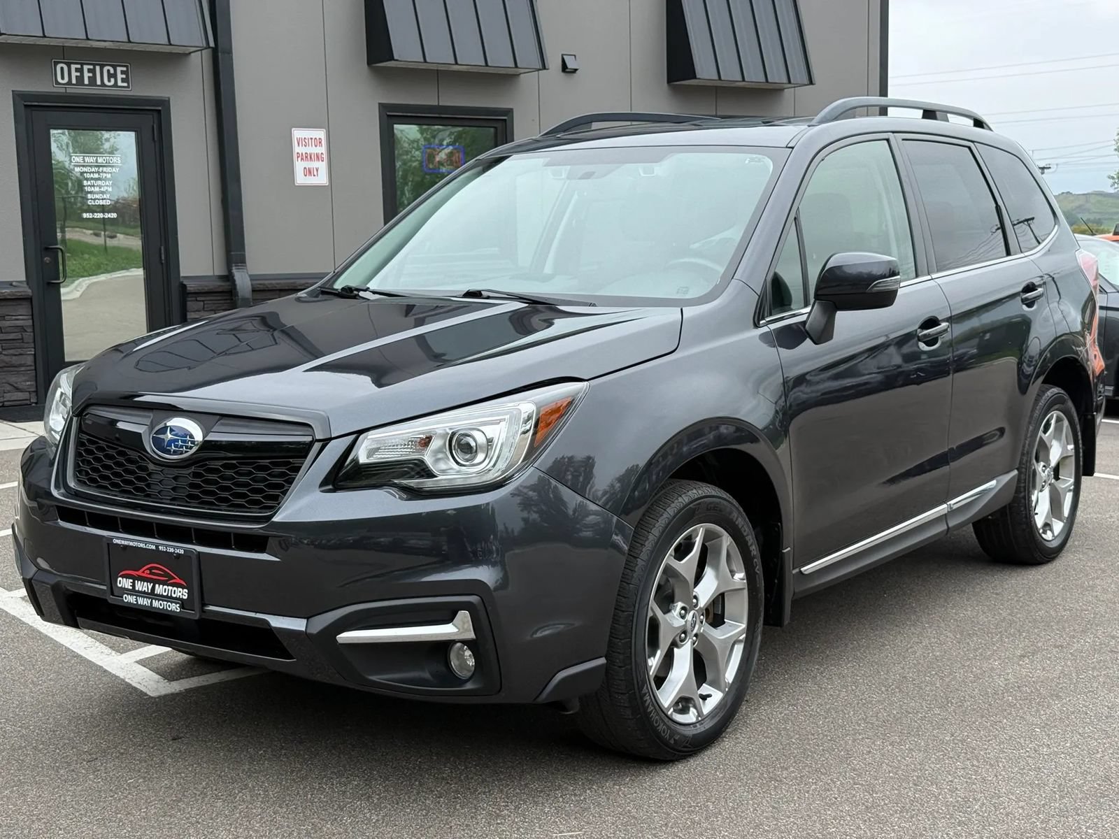 Used 2018 Subaru Forester 2.5i Touring w/ Popular Package #2 AWD/4WD image 1