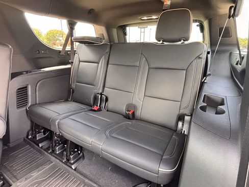 New 2026 GMC Yukon XL Elevation w/ Elevation Premium Package AWD/4WD image 23