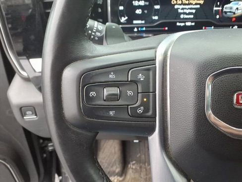 Used 2022 GMC Sierra 1500 SLT w/ SLT Convenience Package image 19