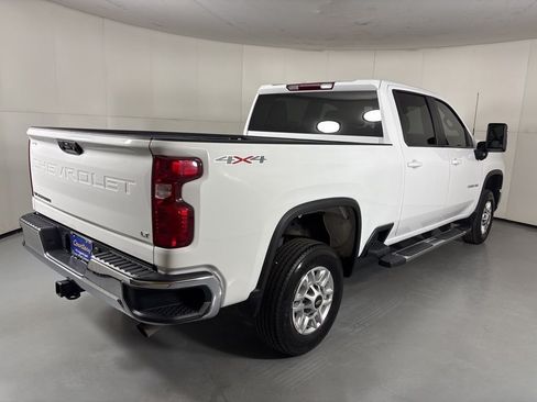 Used 2025 Chevrolet Silverado 2500 LT w/ Convenience Package AWD/4WD image 8