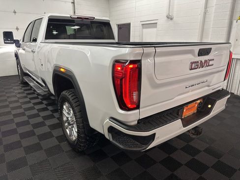 Used 2022 GMC Sierra 3500 Denali image 7