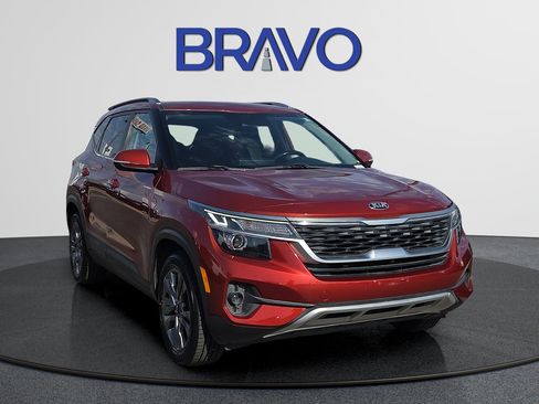 Used 2021 Kia Seltos S FWD image 6