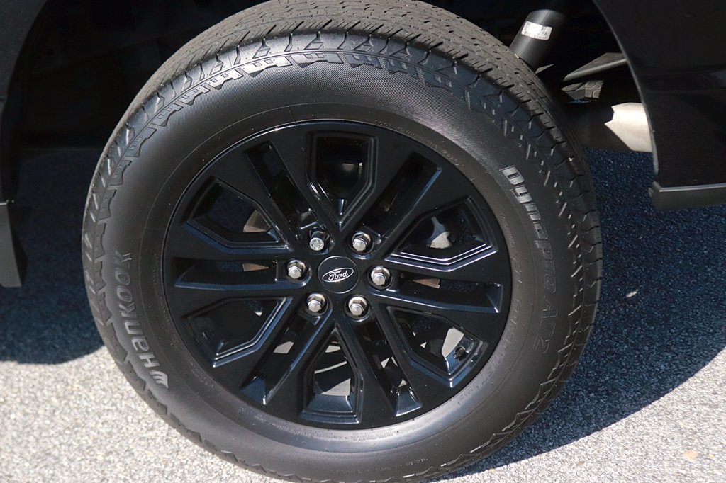 Used 2024 Ford F150 XLT w/ Equipment Group 303A High AWD/4WD image 9