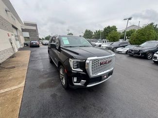 Used 2021 GMC Yukon Denali w/ Denali Premium Package AWD/4WD video 1