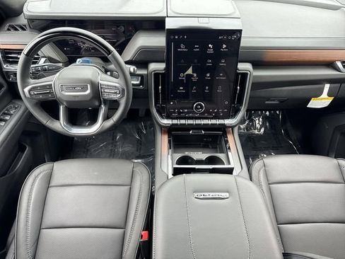 New 2026 GMC Yukon XL Denali w/ Denali Reserve Package image 7