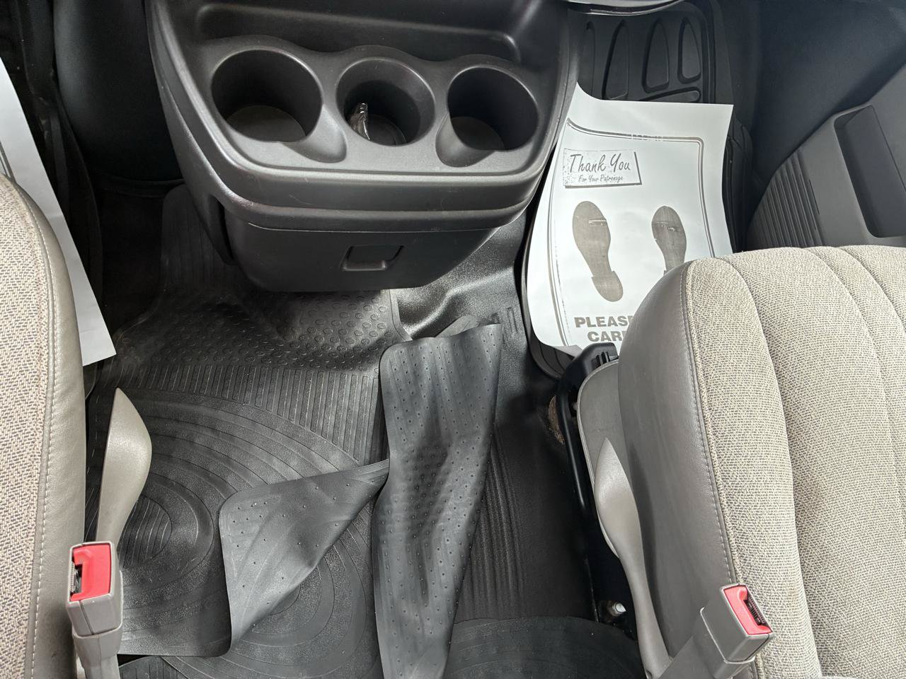 Used 2017 Chevrolet Express 3500 RWD image 15