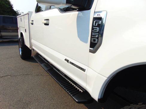 Used 2017 Ford F350 XL w/ Power Equipment Group AWD/4WD image 64