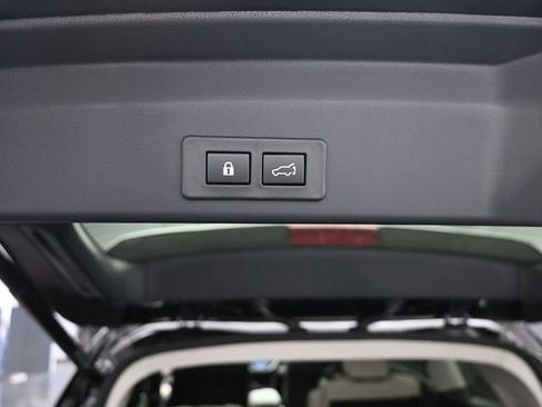 New 2026 Subaru Ascent Limited AWD/4WD image 25