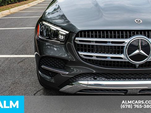 Used 2025 Mercedes-Benz GLE 450e 4MATIC w/ Winter Package image 11