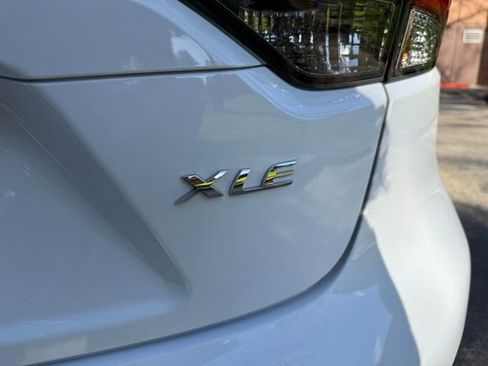 Used 2022 Toyota Corolla XLE image 31