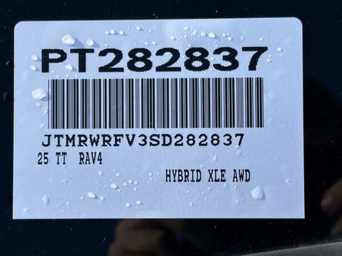 Certified 2025 Toyota RAV4 XLE w/ Convenience Package image 15