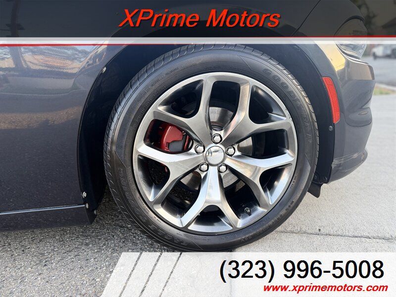 Used 2016 Dodge Charger SE w/ Popular Equipment Group RWD image 9