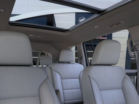 New 2026 Buick Enclave Avenir w/ Super Cruise Package image 24