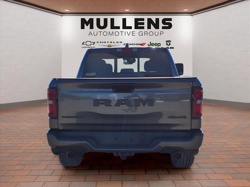 New 2026 RAM 1500 Big Horn AWD/4WD image 6